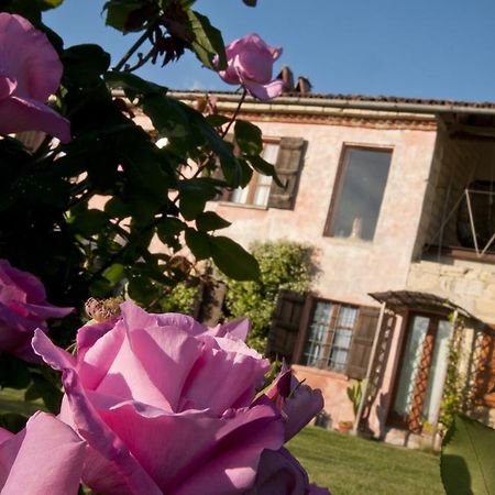Grazzano Badoglio Cascina Rosa B&B מראה חיצוני תמונה