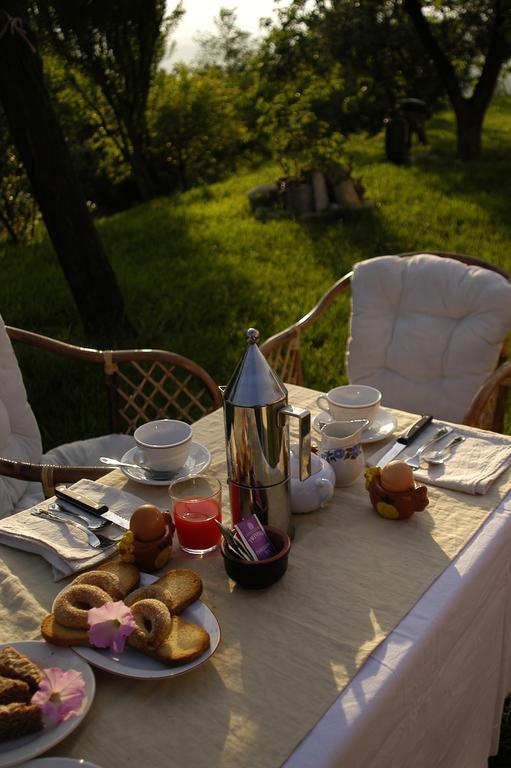 Grazzano Badoglio Cascina Rosa B&B מראה חיצוני תמונה